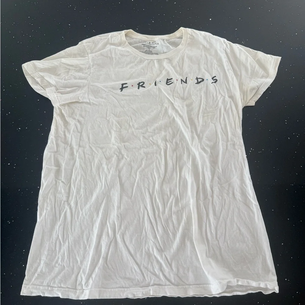 FRIENDS White T-Shirt